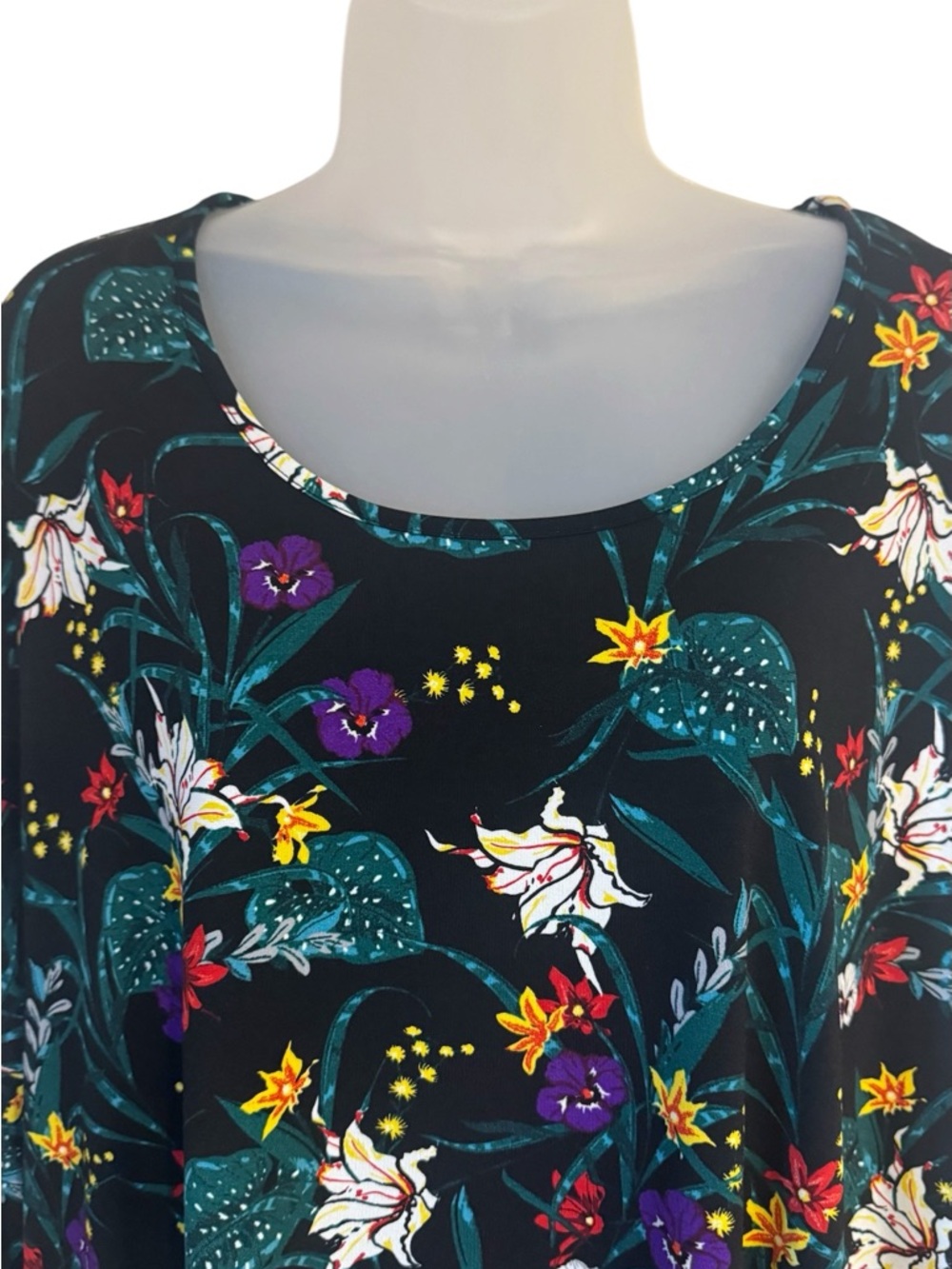 Ulla Popken Gorgeous Black Floral Print A-Line Tunic PLUS: 24/26   #13 - Picture 2 of 7